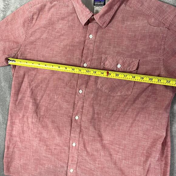 Patagonia Men's XL Pink Button Up Short Sleeve Outdoor - Picture 8 of 10